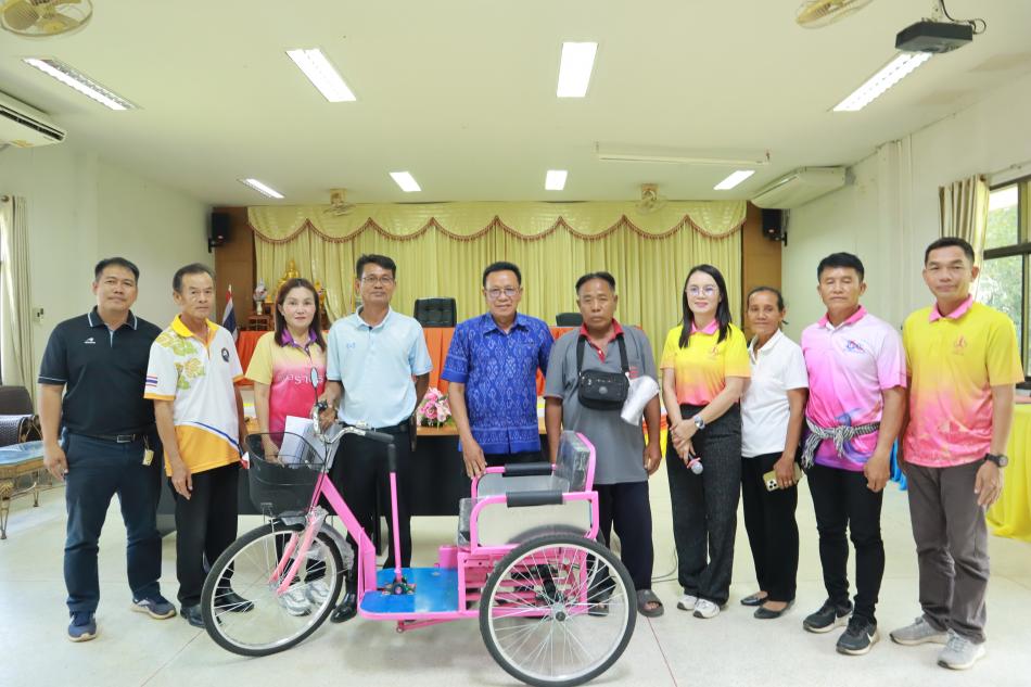 ร่วมมอบอุปกรณ์เครื่องช่วยเหลือคนพิการ ตามโครงการจัดหาอุปกรณ์สำหรับช่วยเหลือคนพิการ 72,000 ชุด เฉลิมพระเกียรติพระบาทสมเด็จพระเจ้าอยู่หัว เนื่องในโอกาสพระราชพิธีมหามงคลเฉลิมพระชนมพรรษา 6 รอบ 28 กรกฎาคม 2567