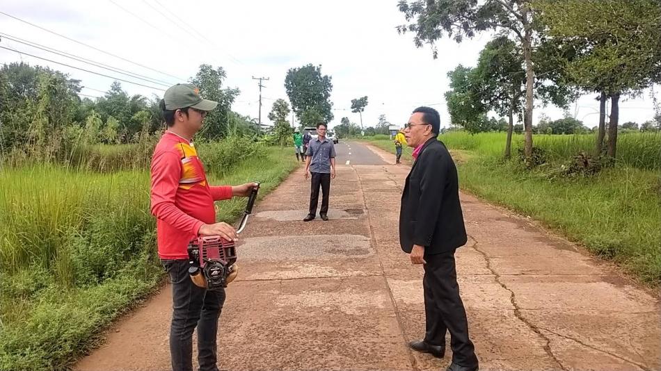 รักษาความสะอาดตามเส้นทางถนนสายหลักและสายรองในเขตพื้นที่ตำบลหนองบัวฮี
