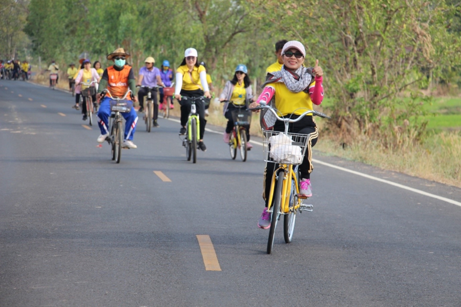 ภาพกิจกรรมรณรงค์ปั่นจักรยาน ลดการใช้พลังงาน ลดโลกร้อน ประจำปีงบประมาณ 2564 องค์การบริหารส่วนตำบลหนองบัวฮี